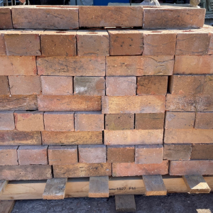 Rough Faced Buff Bricks 215mm x 65mm