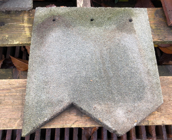 Arrowhead Concrete Tile & Half (grey) - Gardiners Reclaimed Building 