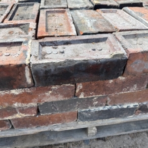 Reclaimed Stoke on Trent Facing Bricks 235mm x 80mm