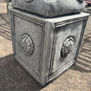 New Box Plinth Garden Ornament