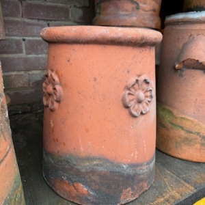Ornamental Tapered Chimney Pot (Red)