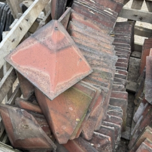 Reclaimed Arris Hip Tiles 140* (Red) BATCH2